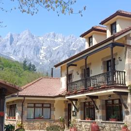 Hotel El Jisu