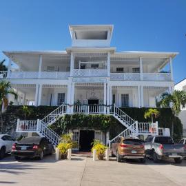 Viesnīca The Great House Inn Belizā