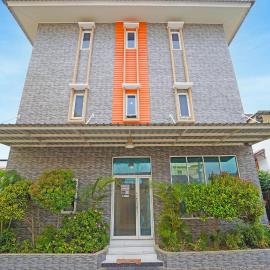 Hotel O near Masjid Raya Baiturrahman, khách sạn ở Banda Aceh