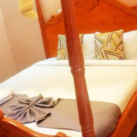 Villa Serene Hotel, хотел в Китале