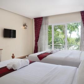 อัมพวารี Amphawaree Hotel, hotell i Samut Songkhram