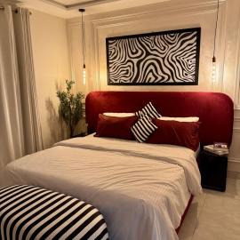 Celeste Suites - 1BR Self Checkin - Pool - Gulberg Lahore, khách sạn ở Lahore