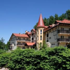 Nowa - Ski SPA Hotel、カルパチのホテル