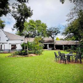 Phumulani Lodge Kameeldrift
