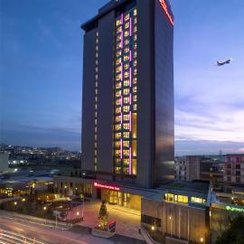 Hilton Garden Inn Istanbul Atatürk Airport, hotel di Istanbul