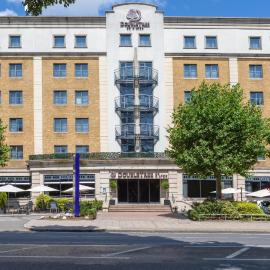 DoubleTree by Hilton London Angel Kings Cross, hotel in London