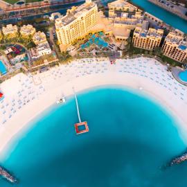 DoubleTree by Hilton Resort & Spa Marjan Island，位于拉斯阿尔卡麦的酒店
