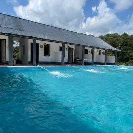 OYO 91303 Chalet Awie