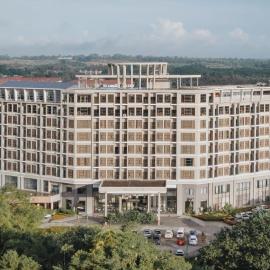 Livingston Hotel, hotel Szandakanban