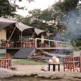 Chamabondo Luxury Tented Camp، فندق في شلالات فيكتوريا