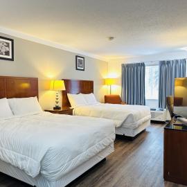 Sioux Lookout में, होटल Sunset Inn & Suites