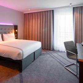 Premier Inn Nürnberg City Opernhaus，紐倫堡的飯店