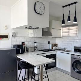Luxury Studio In The Heart Of Town، فندق في ويندهوك