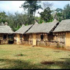 Asaro Mudman Cultural Lodge，戈羅卡的飯店