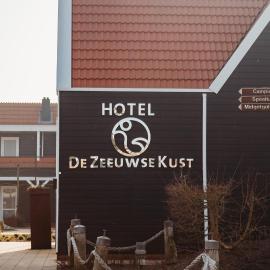 Hotel De Zeeuwse Kust (family only)
