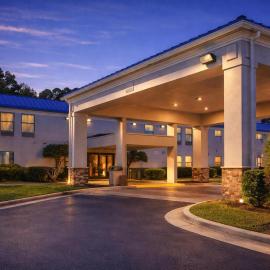 Americas Best Value Inn Raleigh, viešbutis mieste Rolis