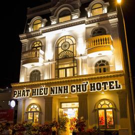 Viesnīca Khách sạn Phát Hiếu Ninh Chử pilsētā Thôn Mỹ Phước