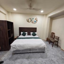 Vibha Raj Grand, hotel en Kānpur