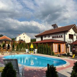 MERAK STD, hotel en Vranje