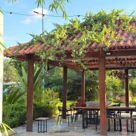 Viana Nature Resort Pool and Garden, hotel Luandában