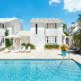 Mango Court, Holetown by One Caribbean Estates, hotel en Saint James