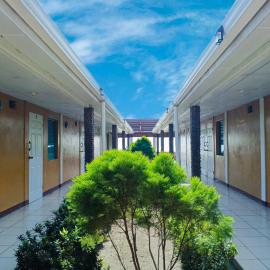 Miraflores Beach Lodge