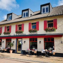 De La Frontière Bed & Borrelbistro