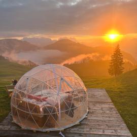 Beckenried में, होटल Panorama-Bubble Klewenalp