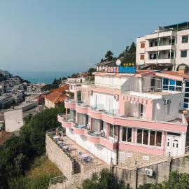 Wiena Apartments, hotel di Ulcinj