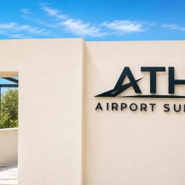 ATH Airport Suites Free Shuttle From And To Athens Airport, готель у місті Спата