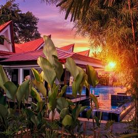 Carpe Diem Villas & Resort, hotel i Puerto Princesa City
