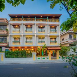 BACKHOME BOUTIQUE Old Town Hoi An