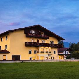 Boutique Hotel Lainbach, hotel u gradu Rojte