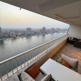 Nile Royale Hotel, hótel í Kaíró