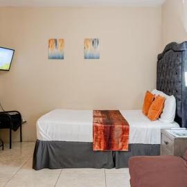 Mona Studio suite, hotel en Kingston