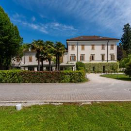 Art Hotel Varese, hotel en Varese