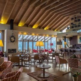 Orizontes Tzoumerkon Hotel Resort，位于普拉曼塔的酒店