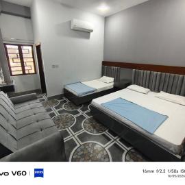 Al Qadir Residence, хотел в Мултан