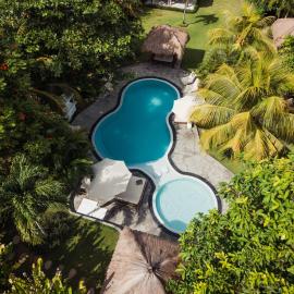 Village Bali、ウルワツのホテル