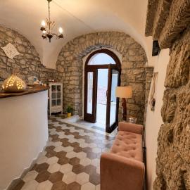 Regnos Altos boutique rooms, Hotel in Bosa