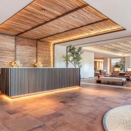 Kouros Palace Active Lifestyle Hotel, hotelli kohteessa Mastichári