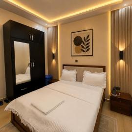 KIGALI E6 APARTMENT WITH SWIMMING POOL AND TOUR SERVICEs, hotel en Kigali