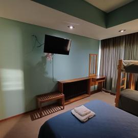 Hotel cirse cr, hotel u gradu Komodoro Rivadavia