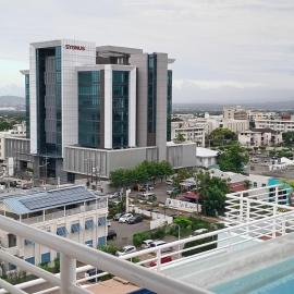 New Kingston Condo Apt, hotel en Kingston