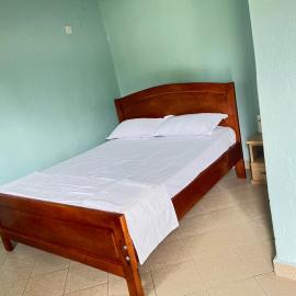 Rwakingi Courts Inn and Lounge, hotel v Kasese