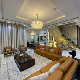Lekki में, होटल Luxury 5 BR Villa with Pool,Cinema Lekki