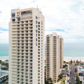 Novotel Surfers Paradise โรงแรมในโกลด์โคสต์