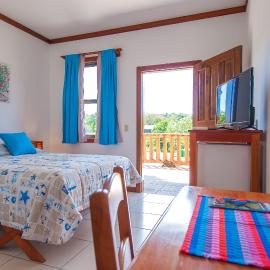 Hotel Los Corales, hotel v destinaci West End