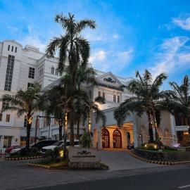 Madison Crown Hotel, hotel in Angeles