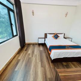 Khách sạn Cao Sơn, hotel u gradu 'Cửa Ông'